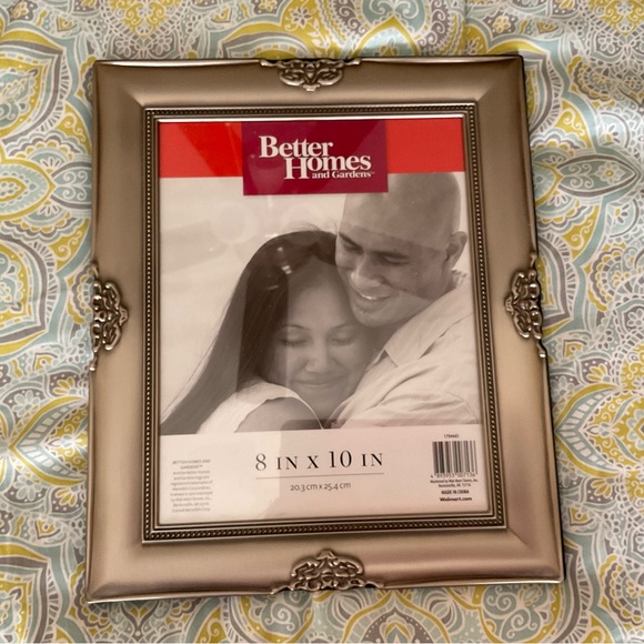 Better Homes and Gardens 8” x 10” Picture Frame - Picture 1 of 4